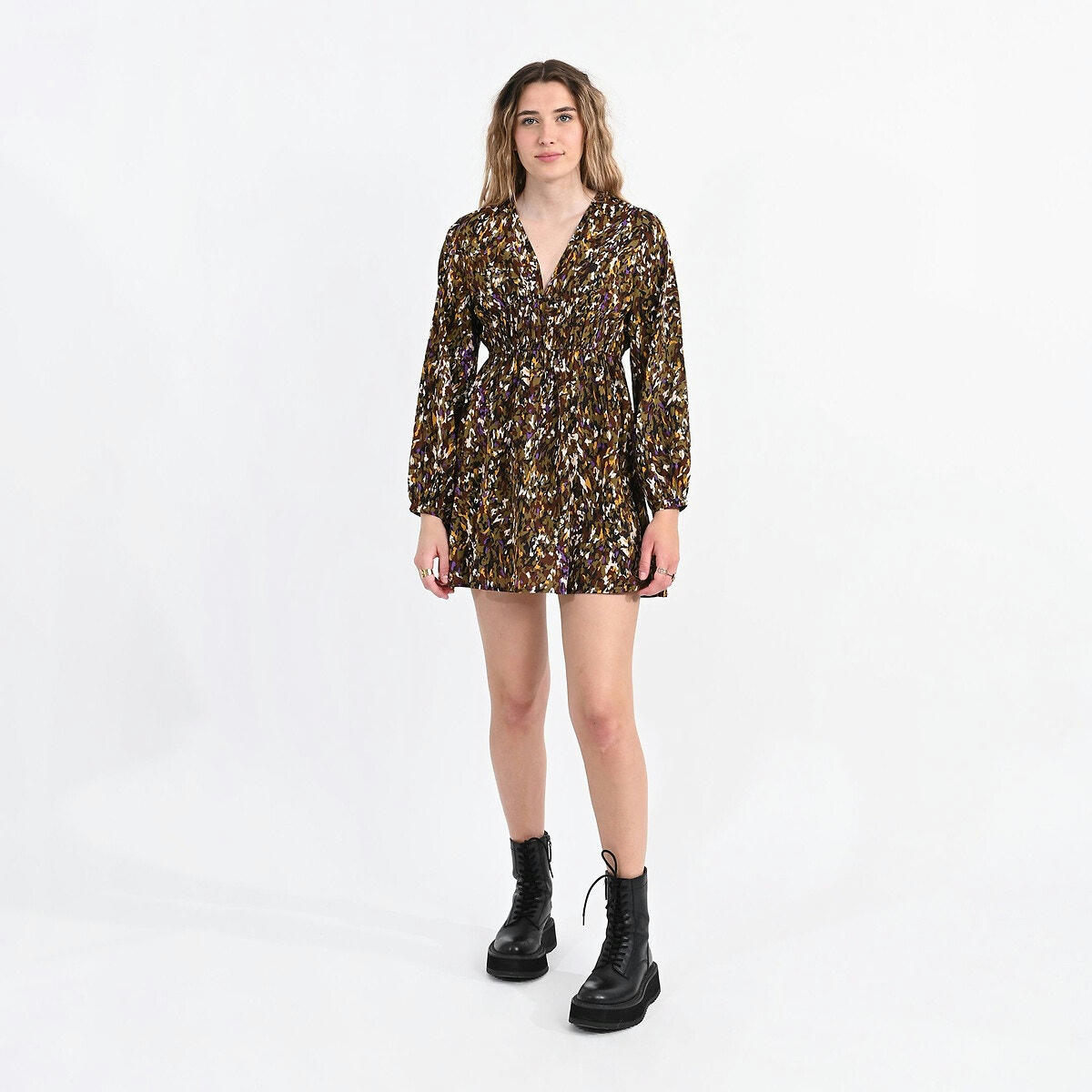 Robe encolure V resserrée sous poitrine, imprimée