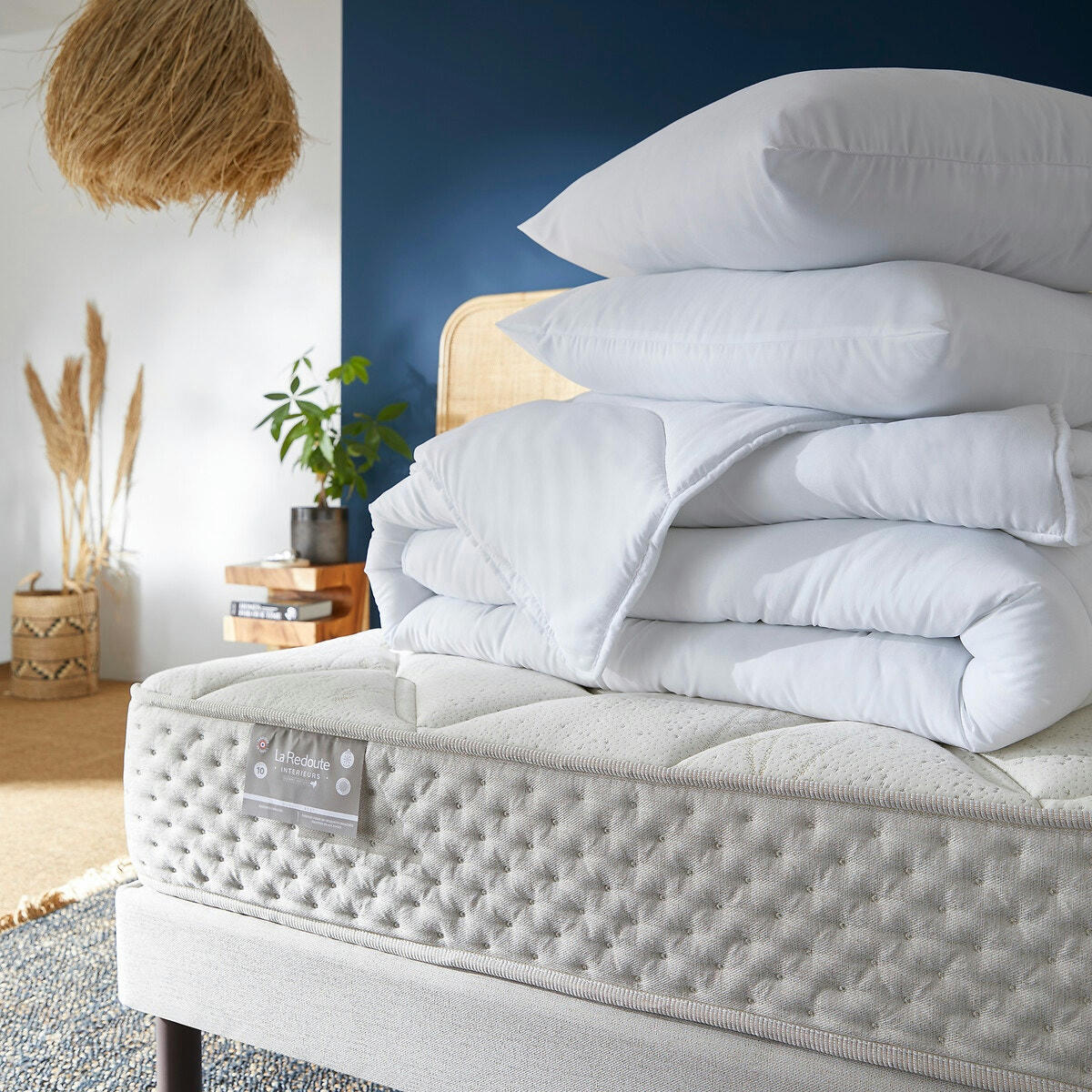 Couette tempérée  synthétique, 300 g/m²