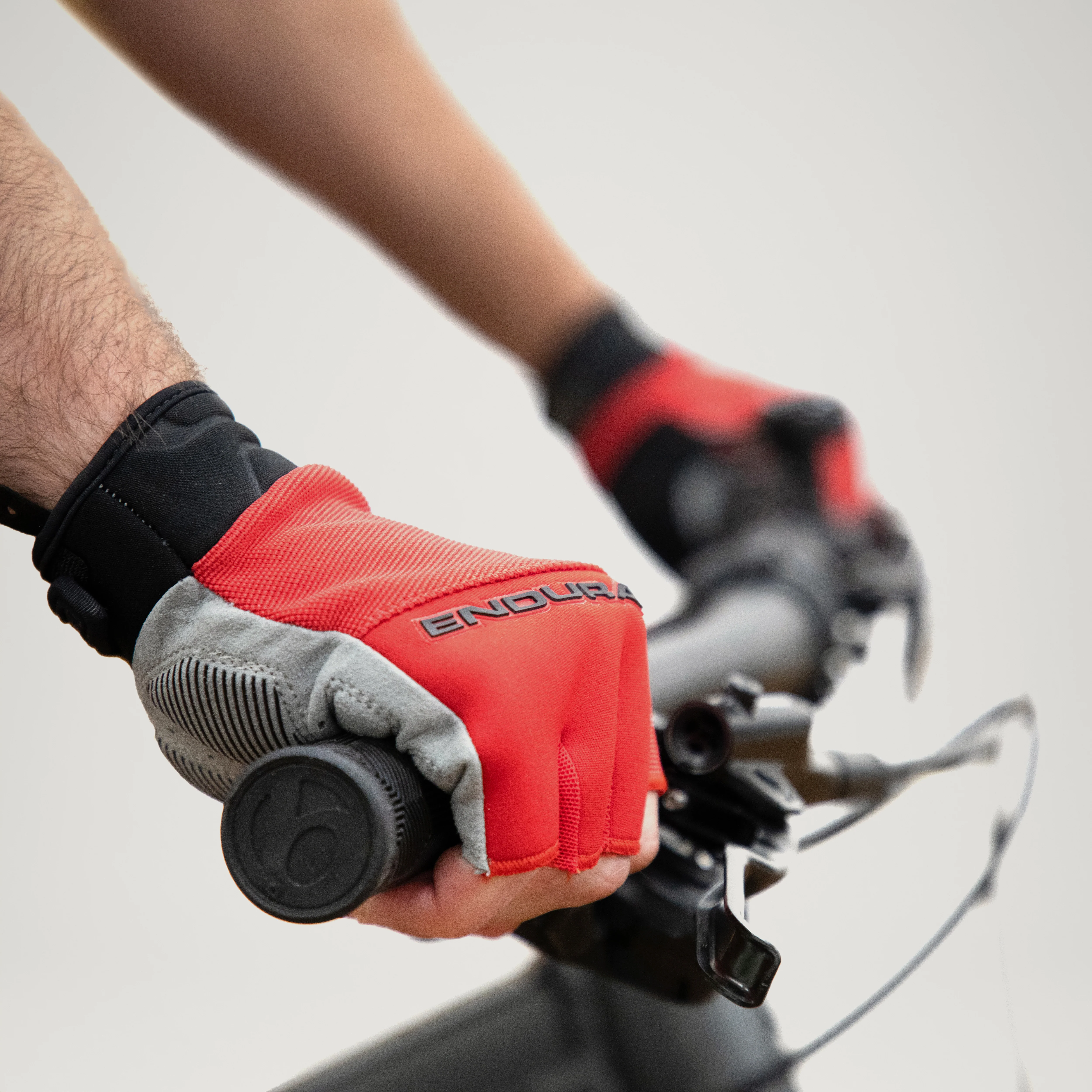 Hummvee Plus Mitts II - Flame Red