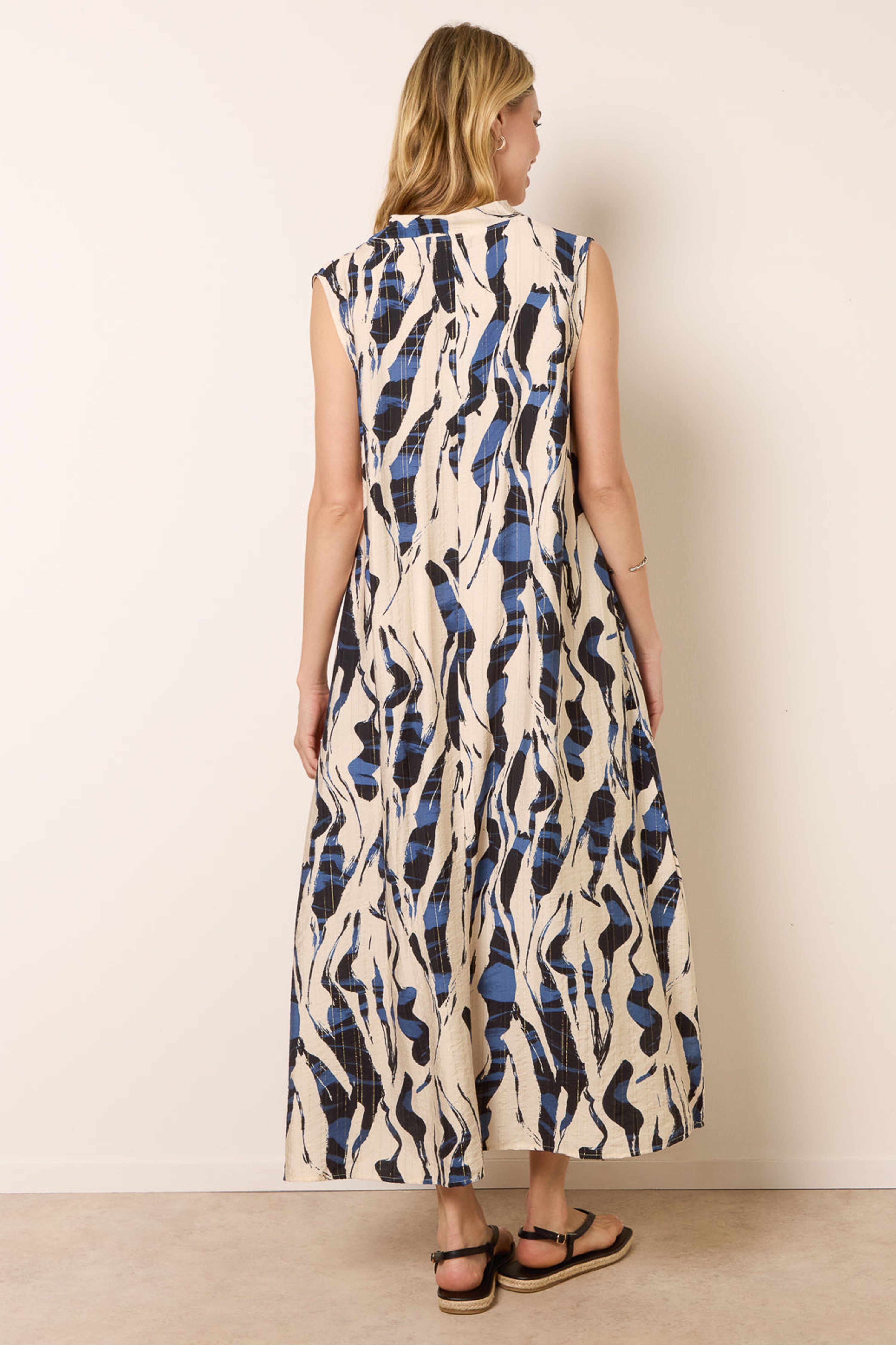 Blue Vanilla Blue Metallic Abstract Printed Collarless V Neck Dress