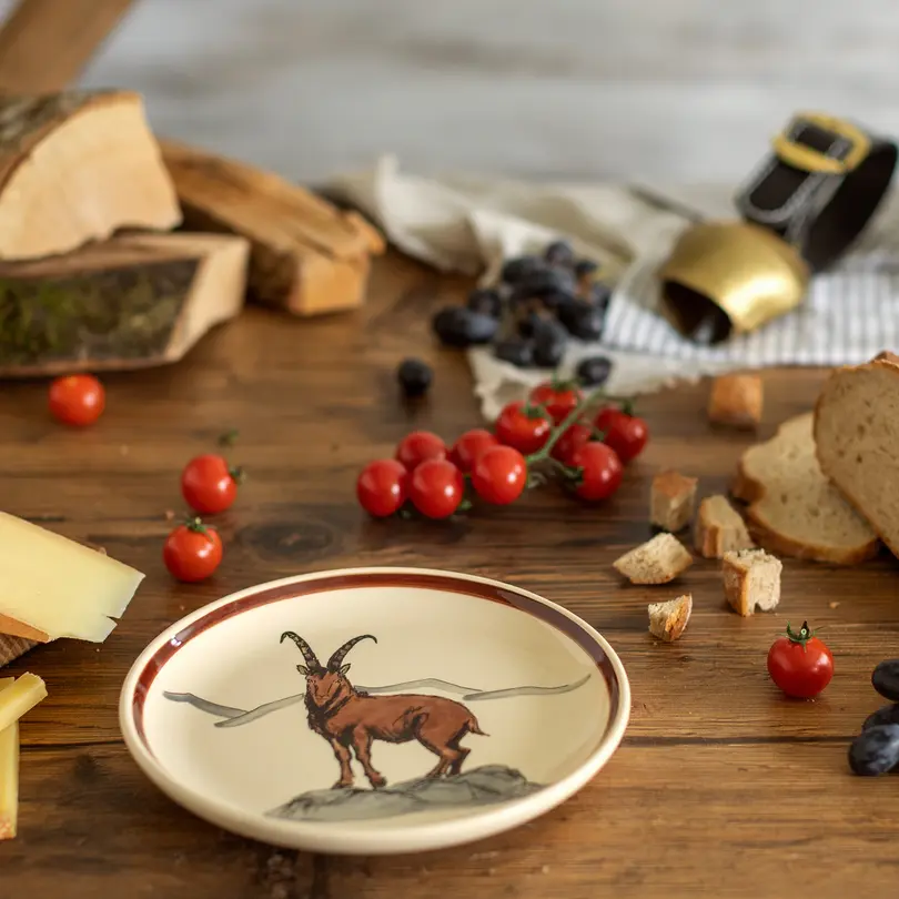 Flacher Teller Steinbock