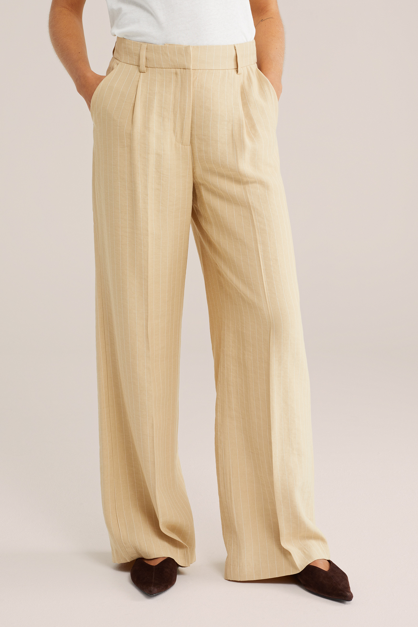 Dames Regular fit blazer en wide leg pantalon met krijtstreep