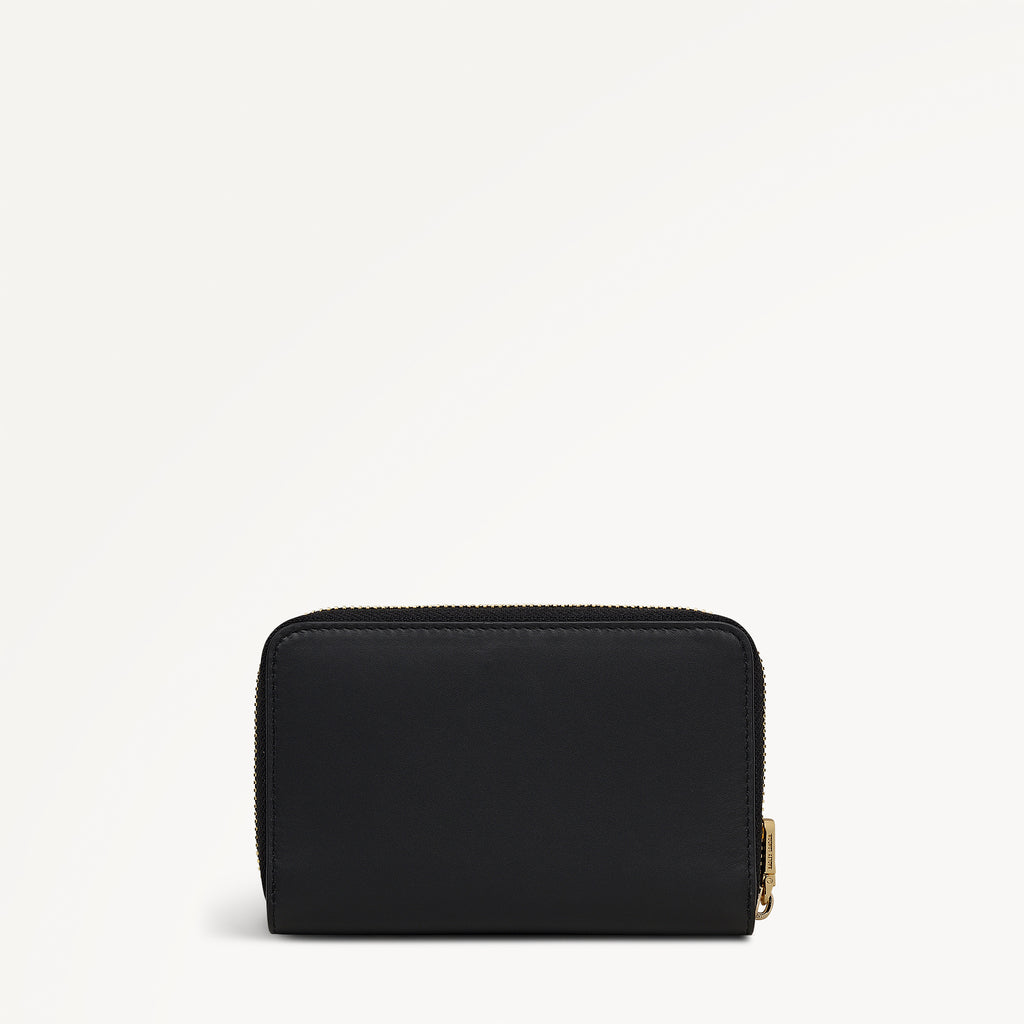 Pockets - Medium Zip Around Purse