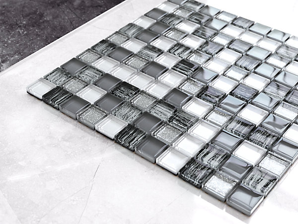 Mosaïque en verre sur filet pour salle de bain ou cuisine 30 cm x 30 cm - Grey Zebra