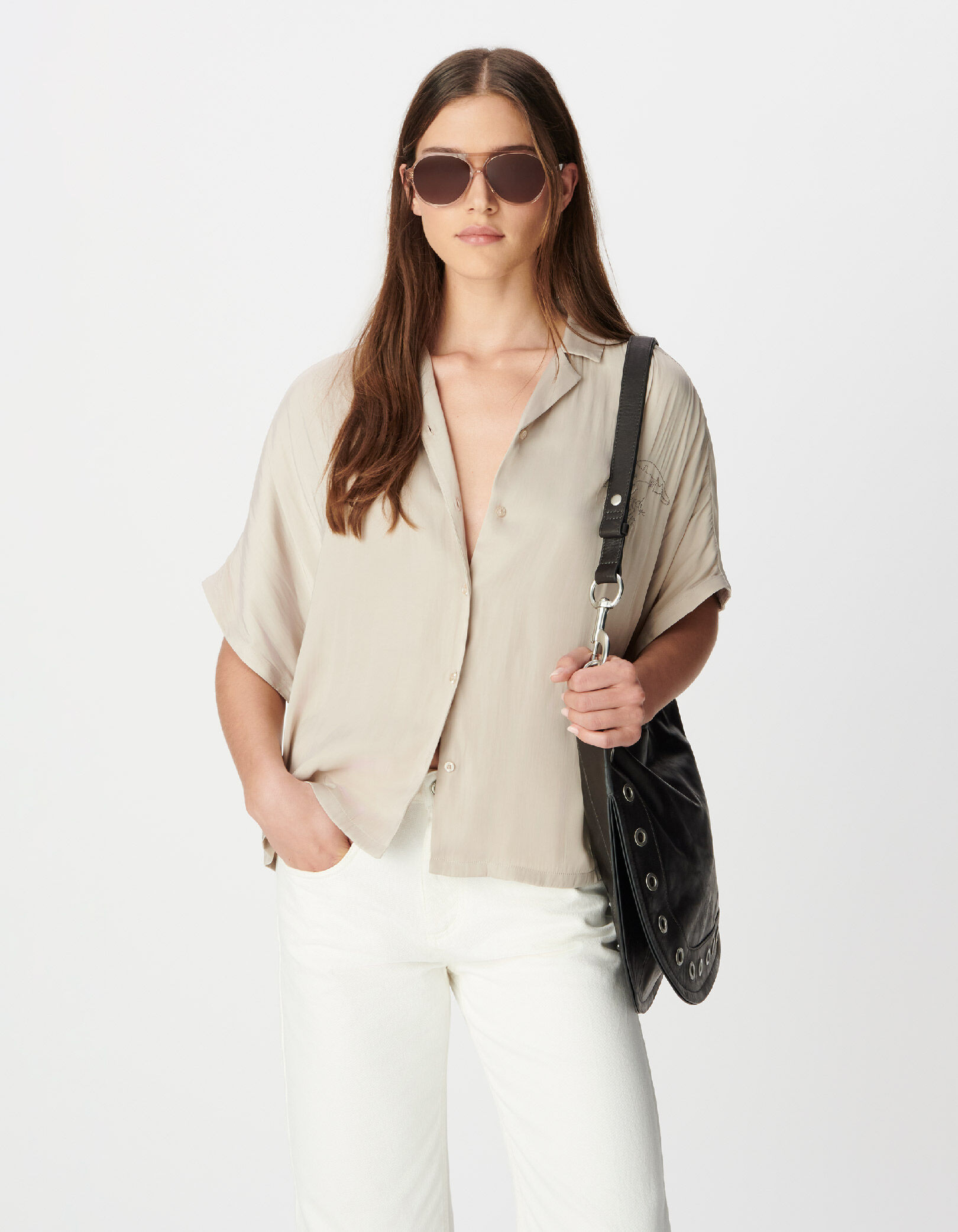 Chemise beige satinée motif palmier clouté dos Femme