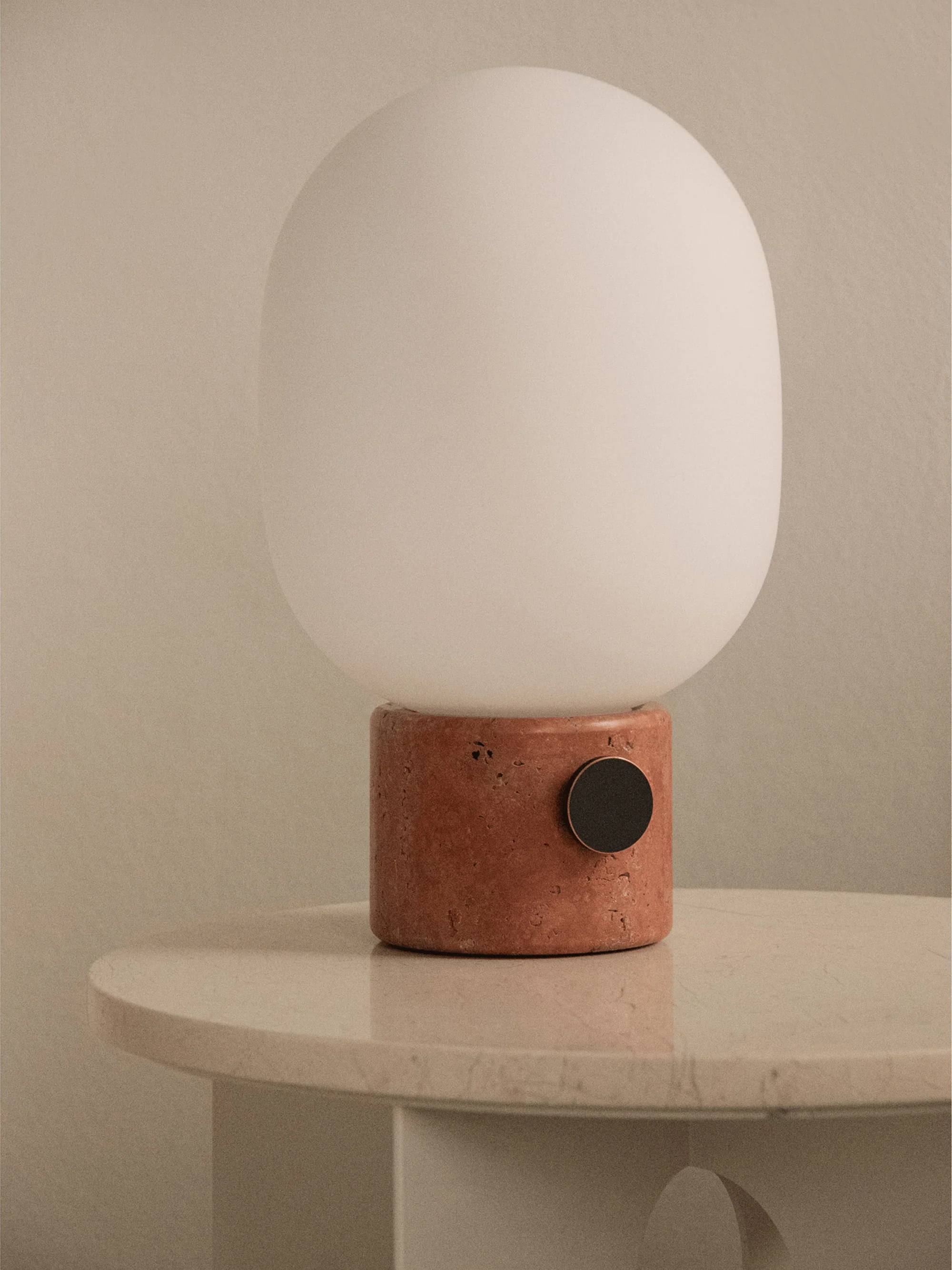 Kleine dimmbare Tischlampe JWDA, H 32 cm