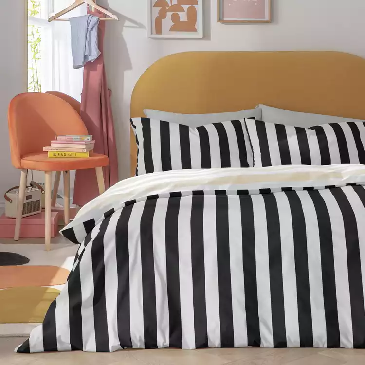 Habitat Trend Stripe Black and White Bedding Set - Single