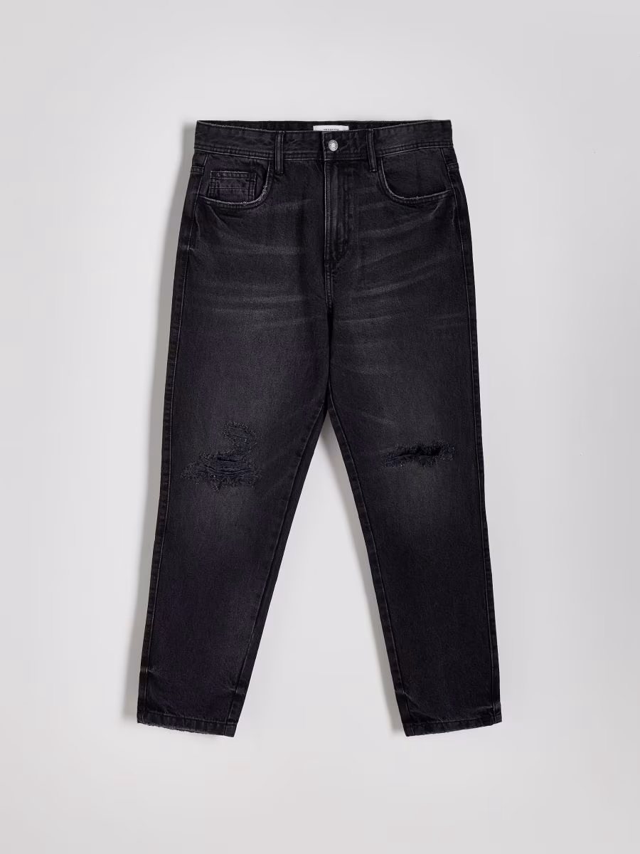 Distressed Carrot Jeans
