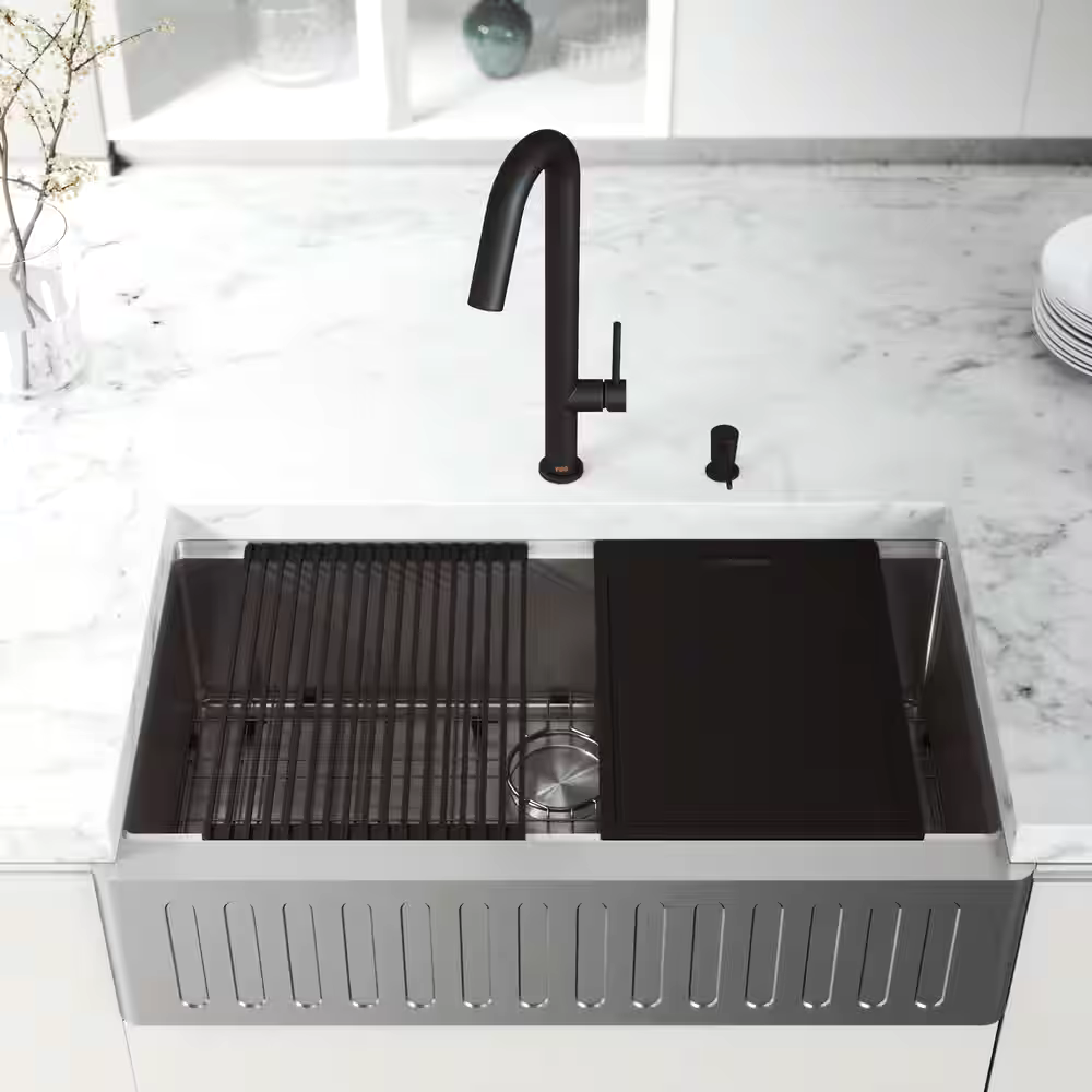 VIGO Oxford Single Farmhouse Kitchen Sink, 36-in x 21-in