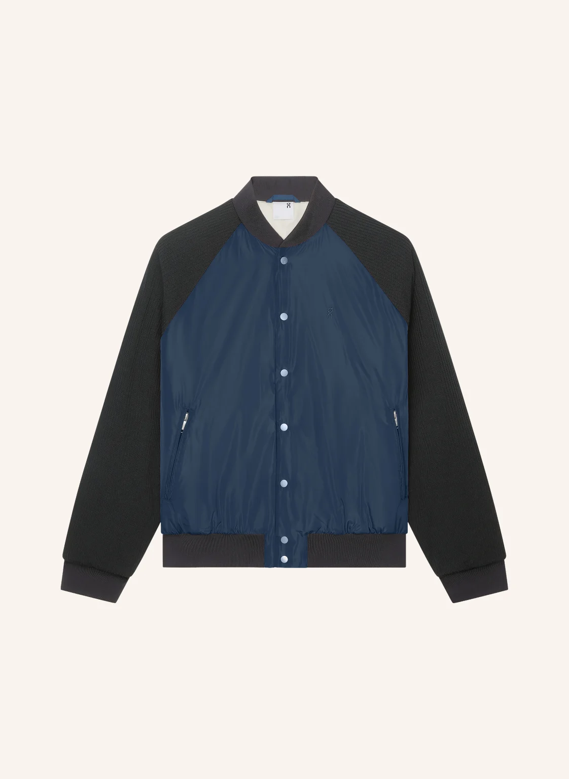 On Hybrid-Jacke COURTSIDE