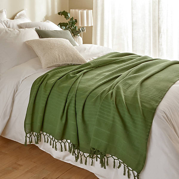 Jeté de lit Anjali 220x160 vert kaki en coton - Atmosphera