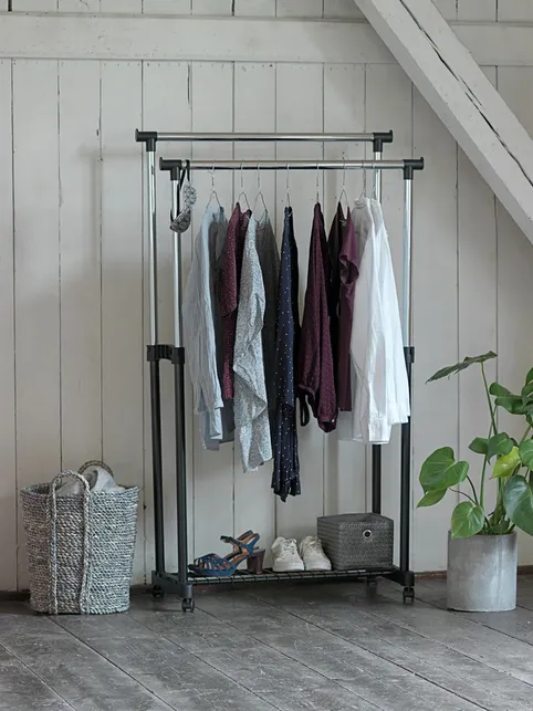 Tøjstativ GUDME dobbelt sort/krom