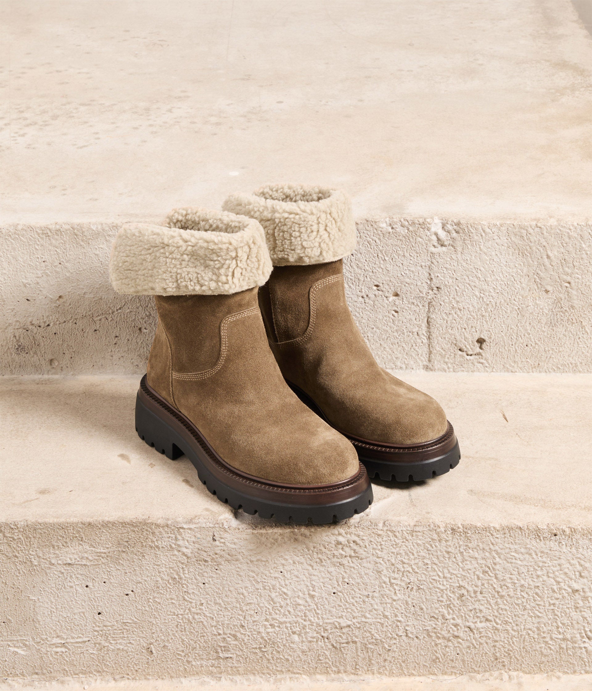 Boots velours taupe Flynn