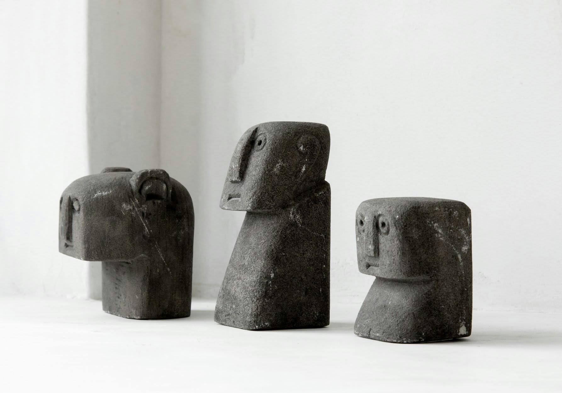 SUMBA - Statue en grès