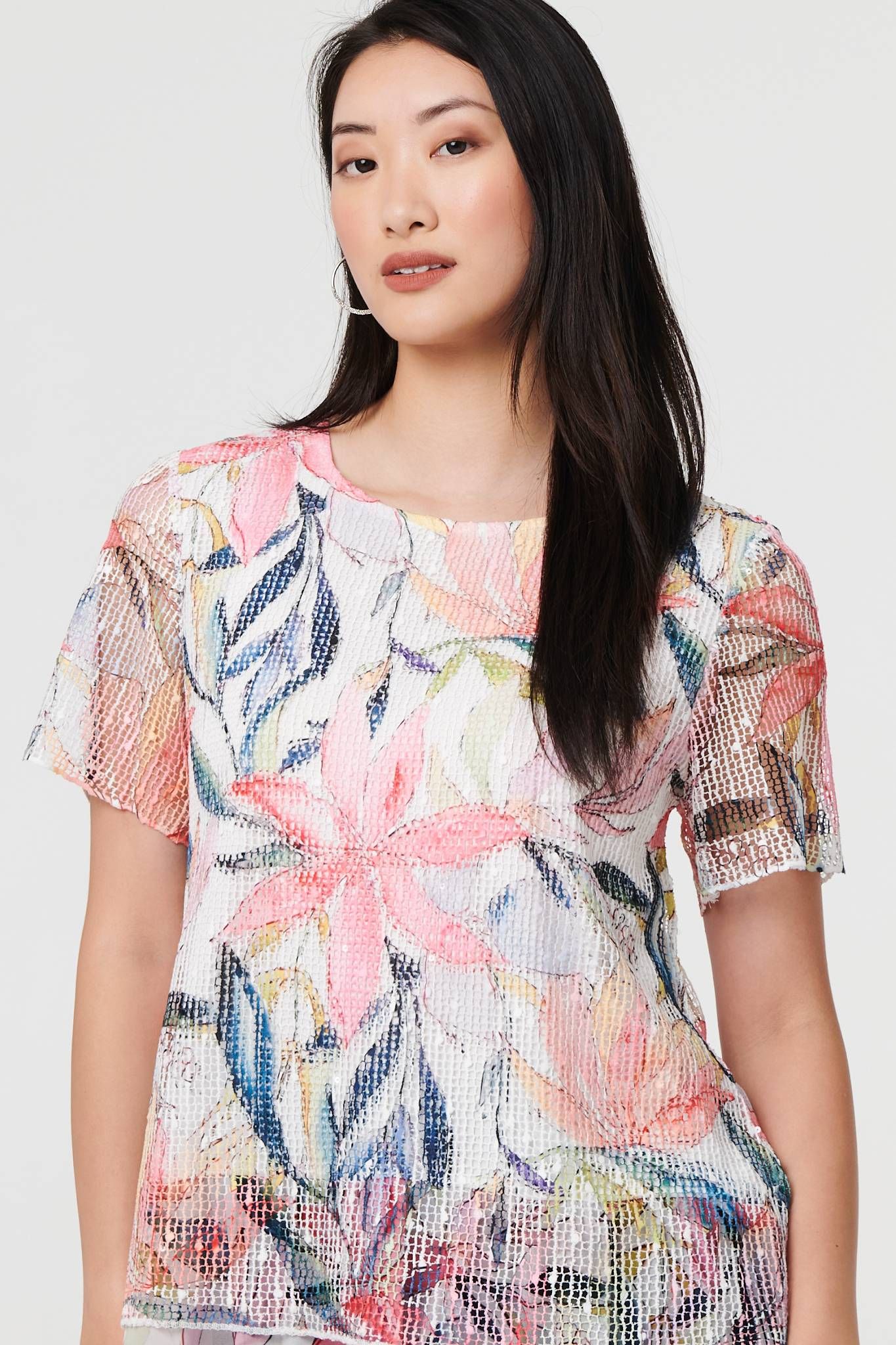 Izabel London Floral Short Sleeve Mesh Layered Top