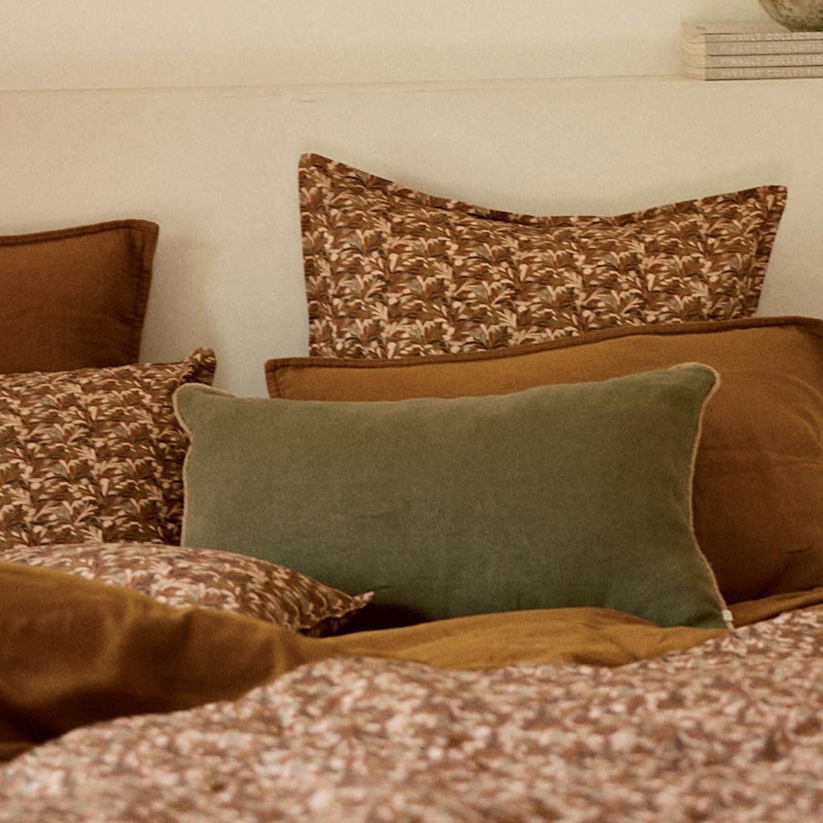 SMALA - Coussin en lin kaki 40x65