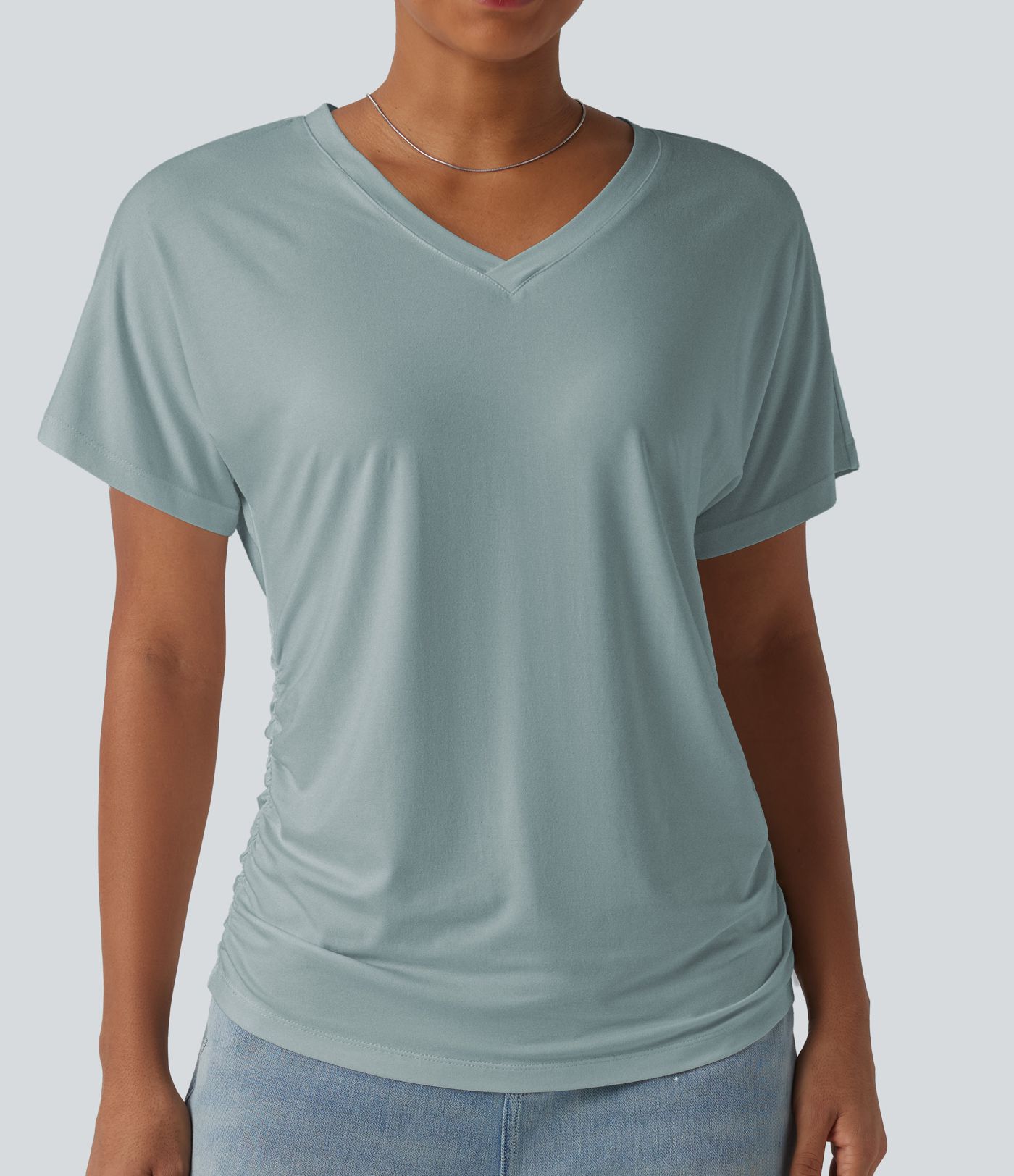 T-shirt décontracté uni à manches courtes, col V et fronces