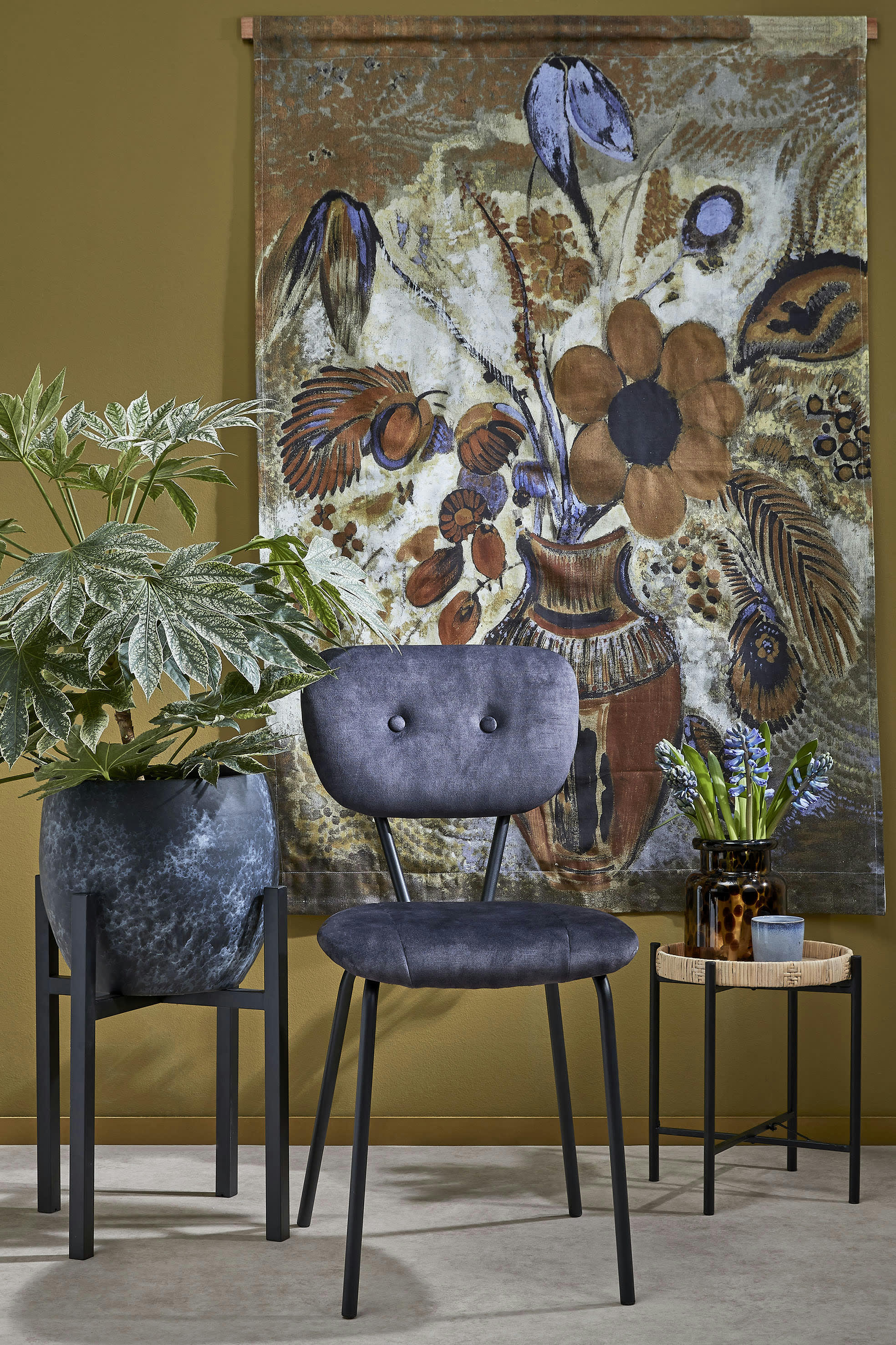 KAJ - Table d'appoint en rotin marron