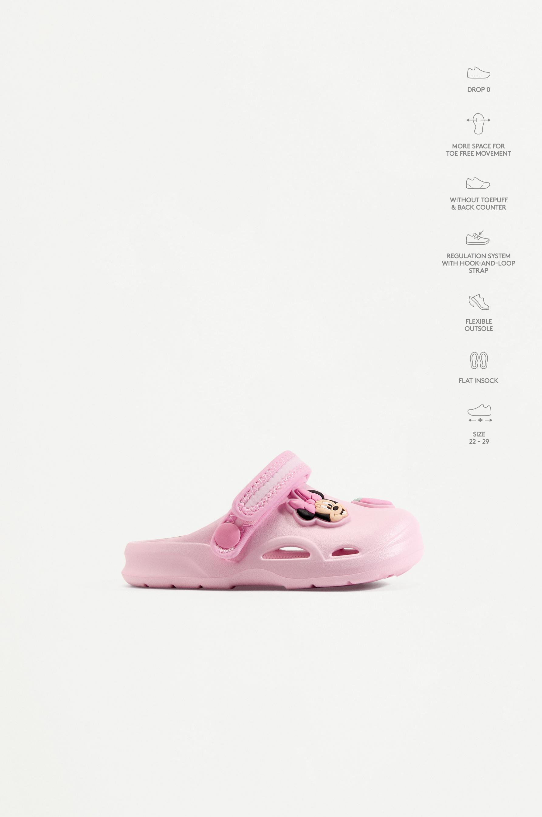 ZUECO BAÑO BAREFOOT ©Disney