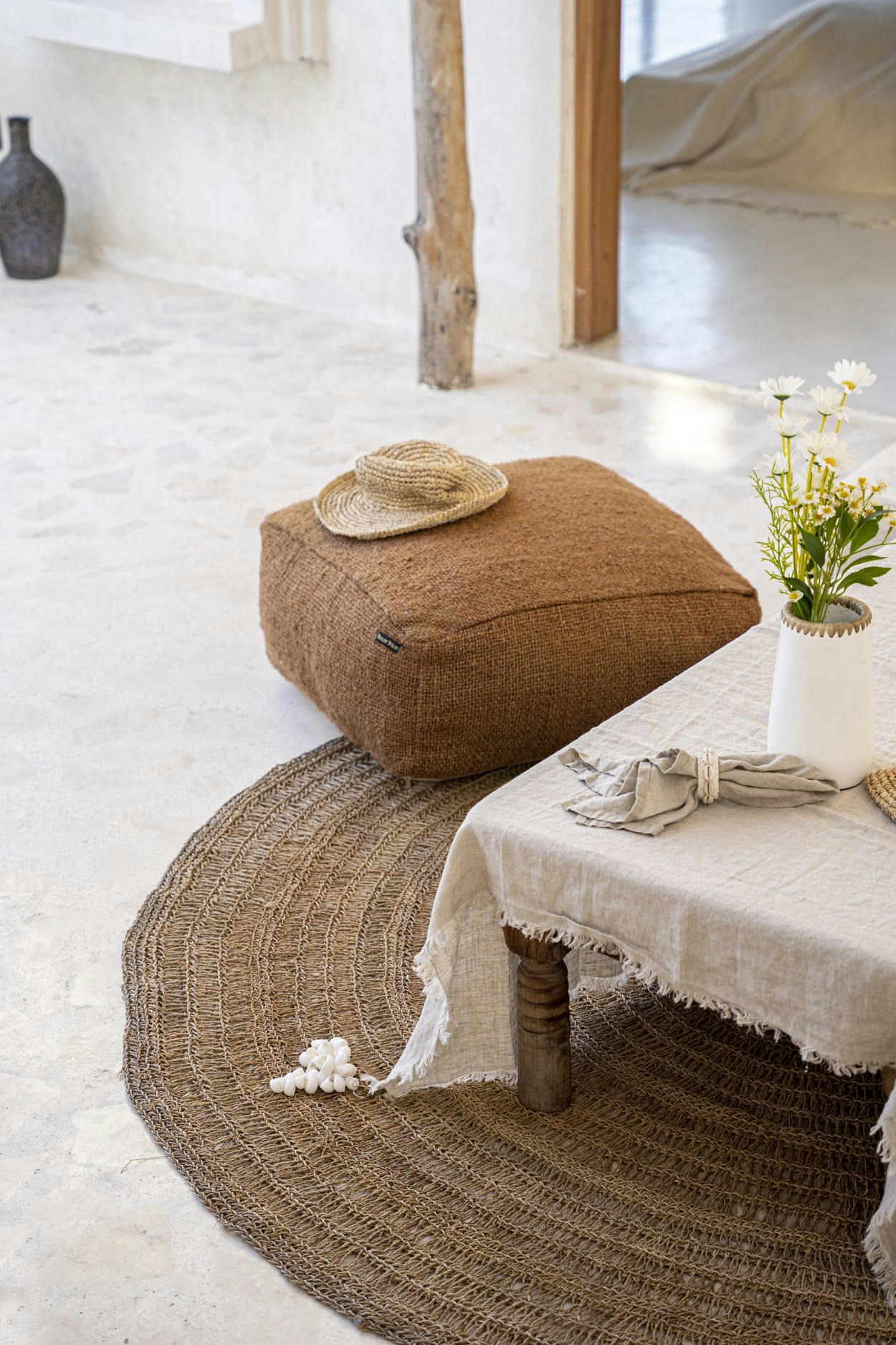 OH MY GEE - Pouf en coton marron