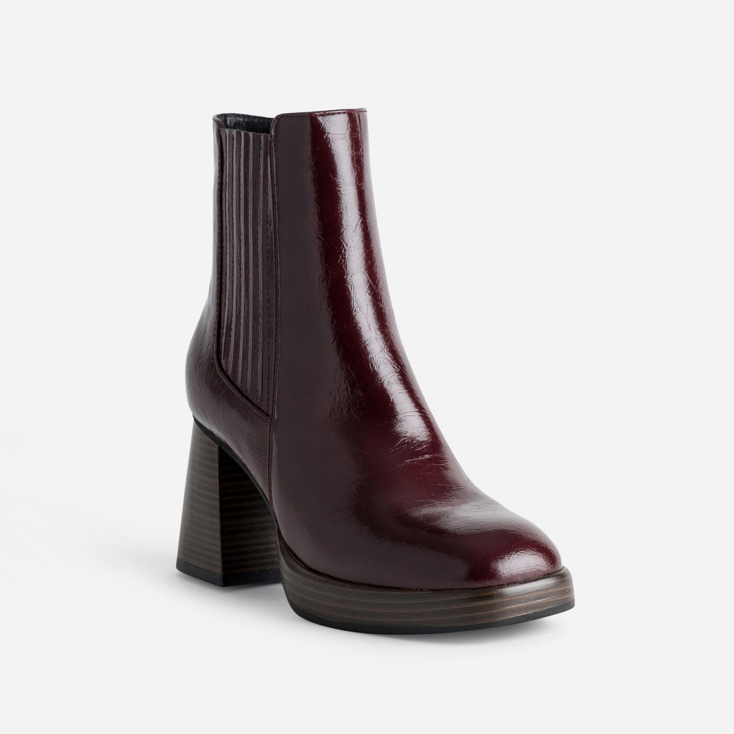 Boots bordeaux à talon lamellé