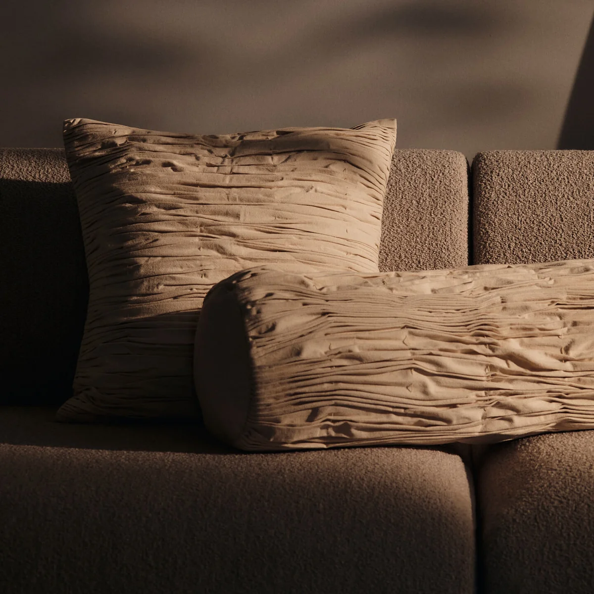Ferm Living - Falda Smocked Nackenrolle