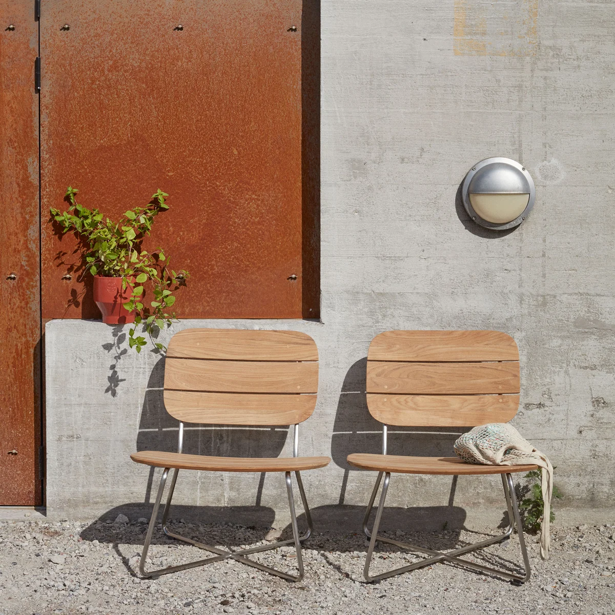 Fritz Hansen - Skagerak Lilium Lounge Stuhl, Teak / Edelstahl