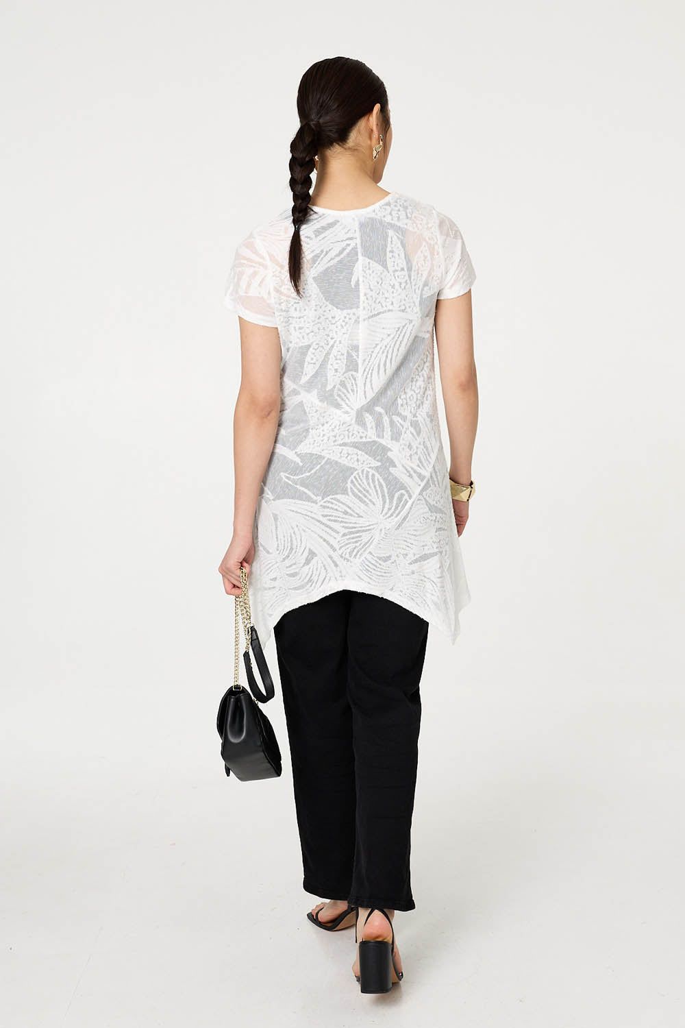 Izabel London Floral Textured Hanky Hem Tunic Top