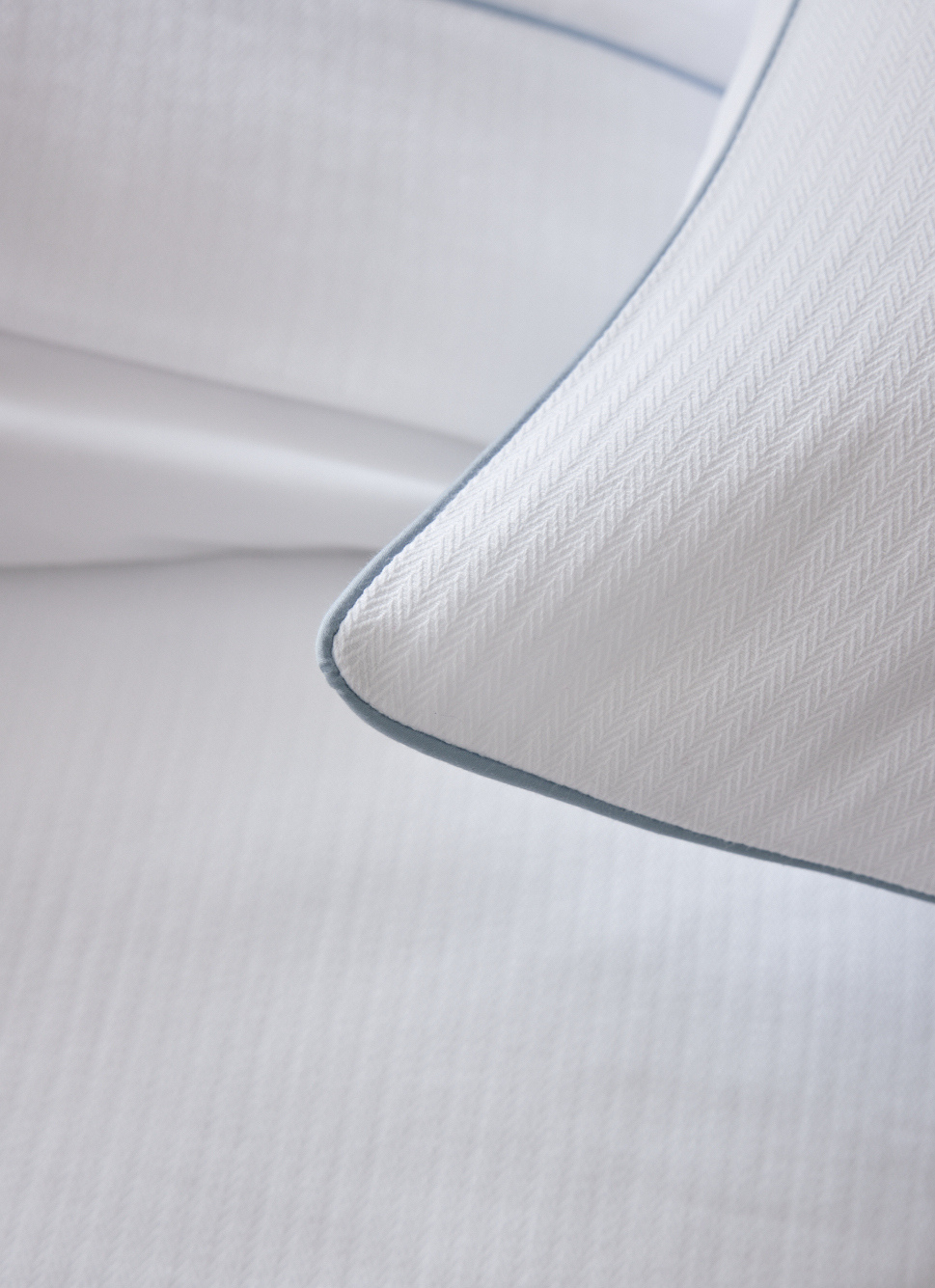 HOUSSE DE COUETTE EN PERCALE DE COTON CHEVRON BLANC