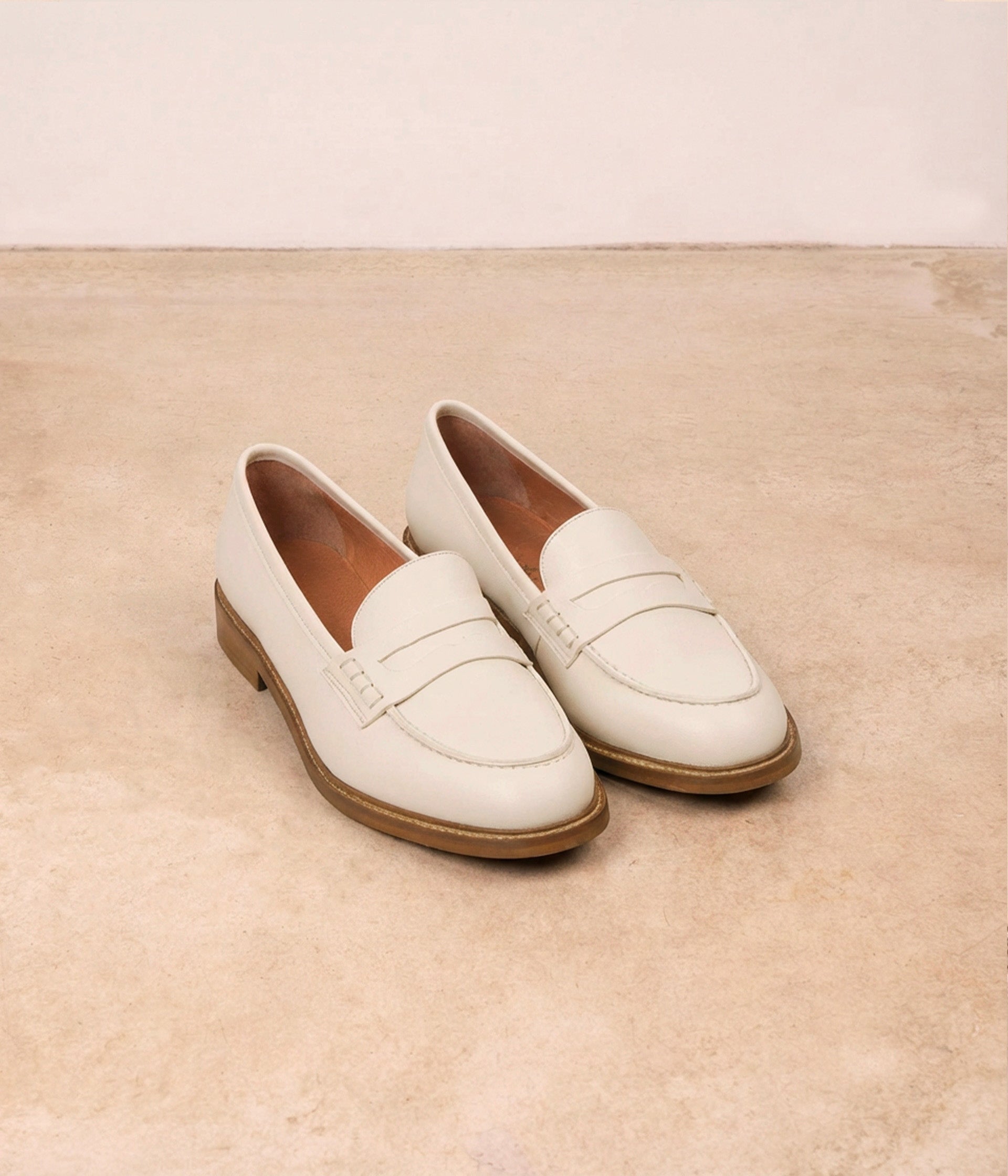 Mocassins en cuir écru Angella