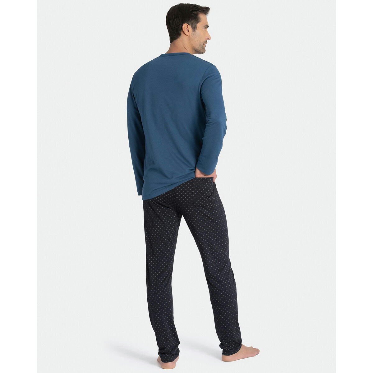 Pyjama long col rond boutonné