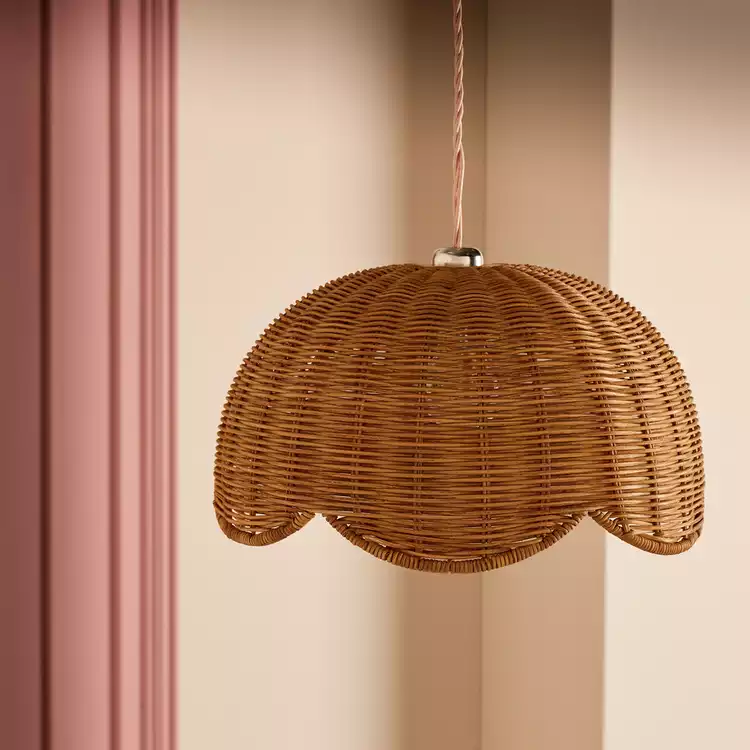 Habitat Natural Rattan Scallop Easy Fit Lampshade - 35cm