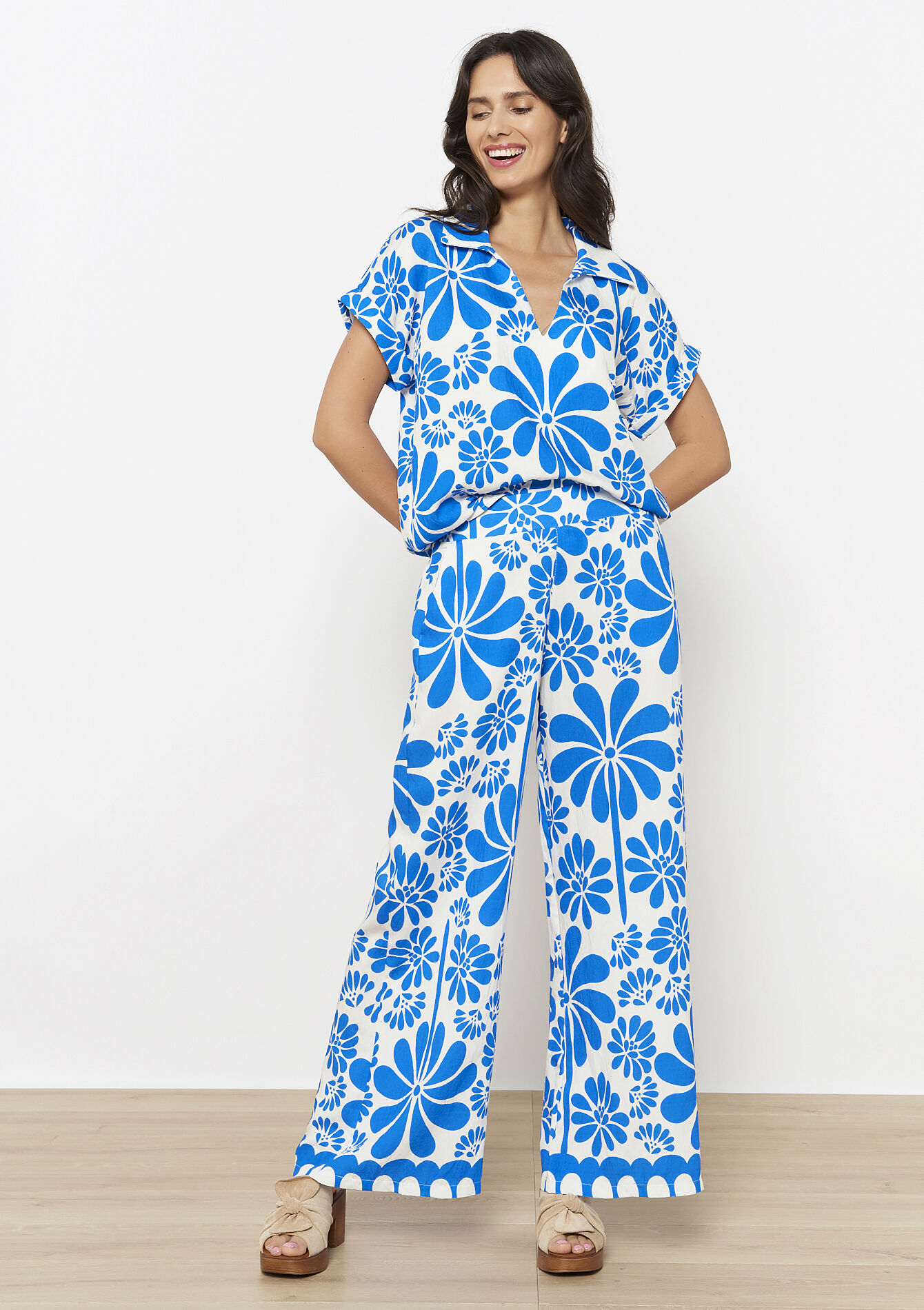 Wijde broek met bloemenprint