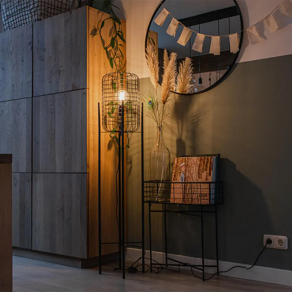 Qazqa tripod lamp bliss_vefa zwart e27