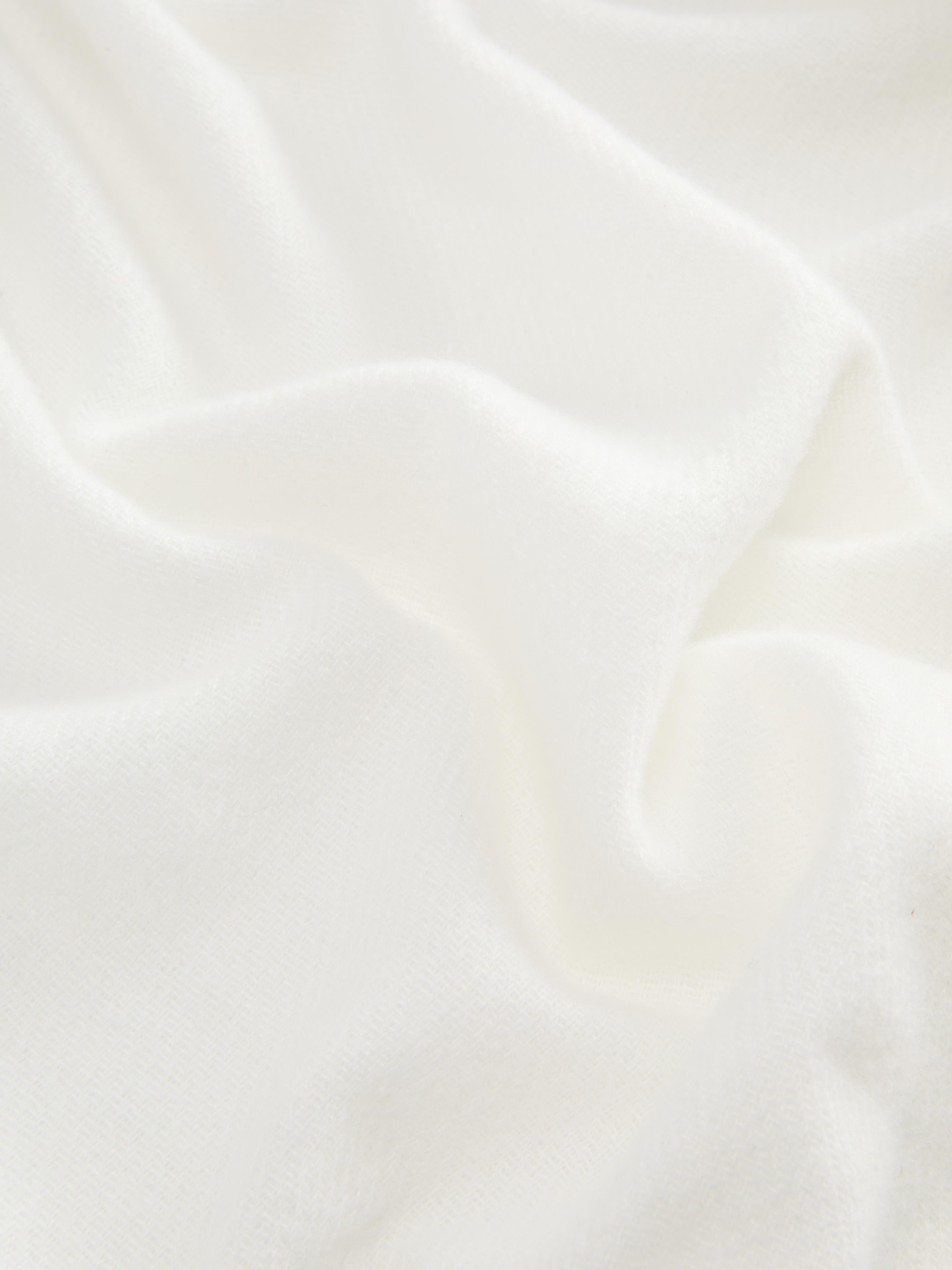 Essential Woven Scarf