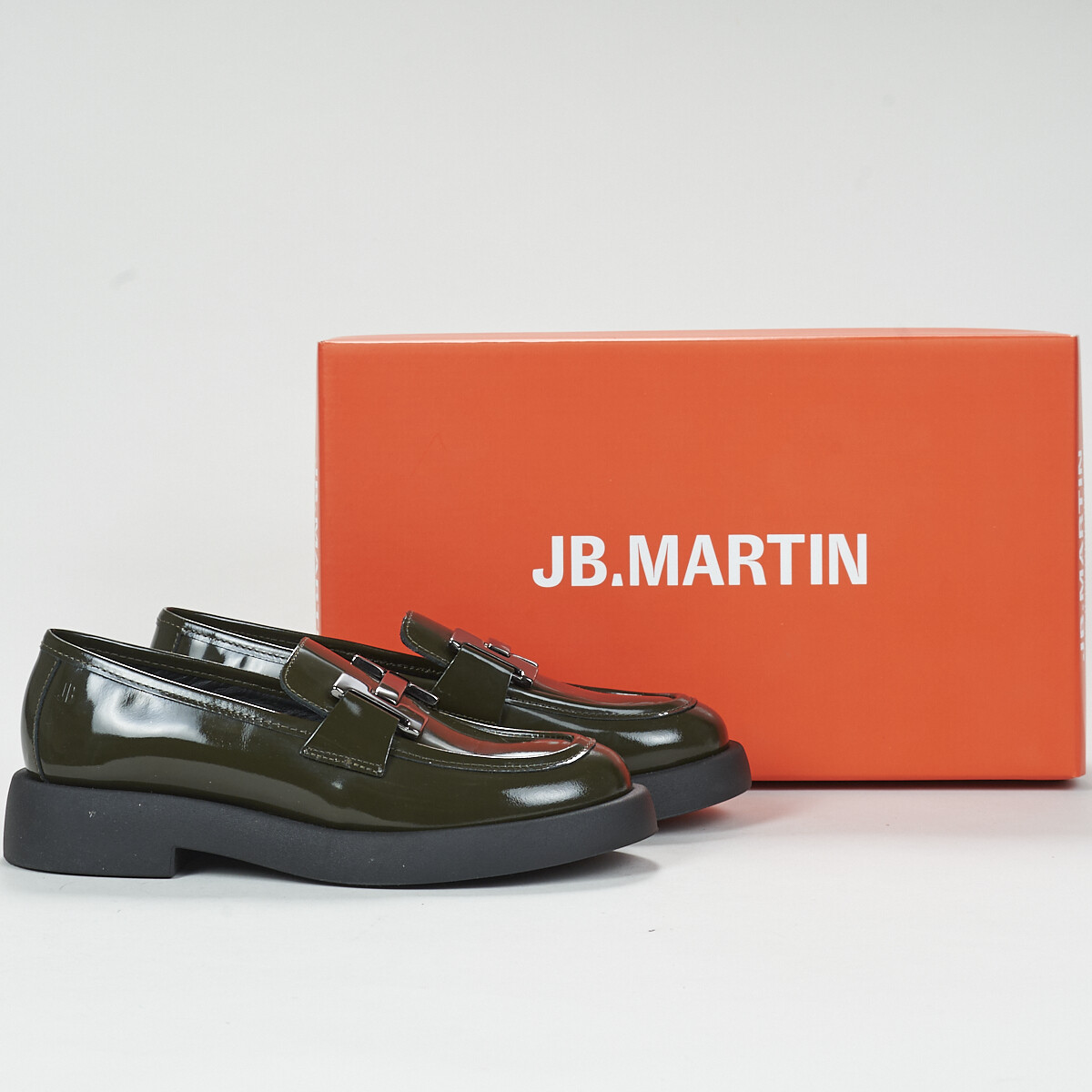 JB Martin - HOLLY - Varnish / Forest