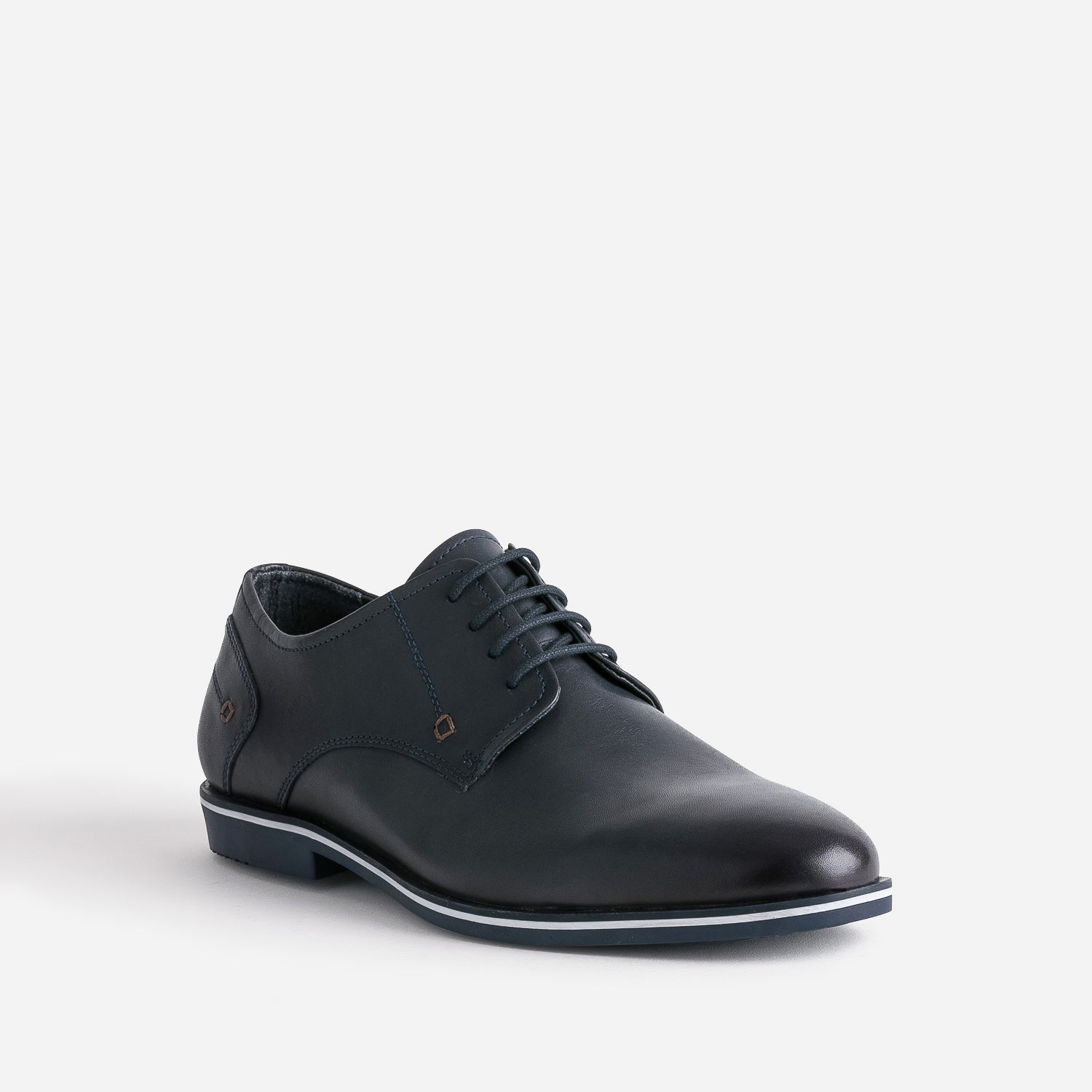 Derby marine en cuir