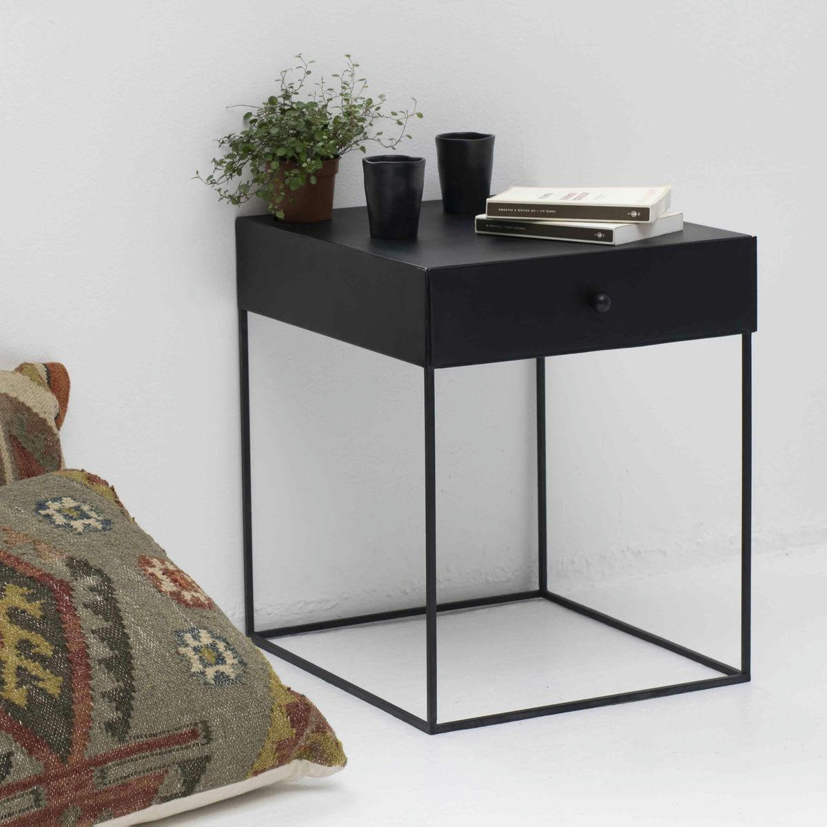 DOUGLAS - Table de chevet en métal 1 tiroir