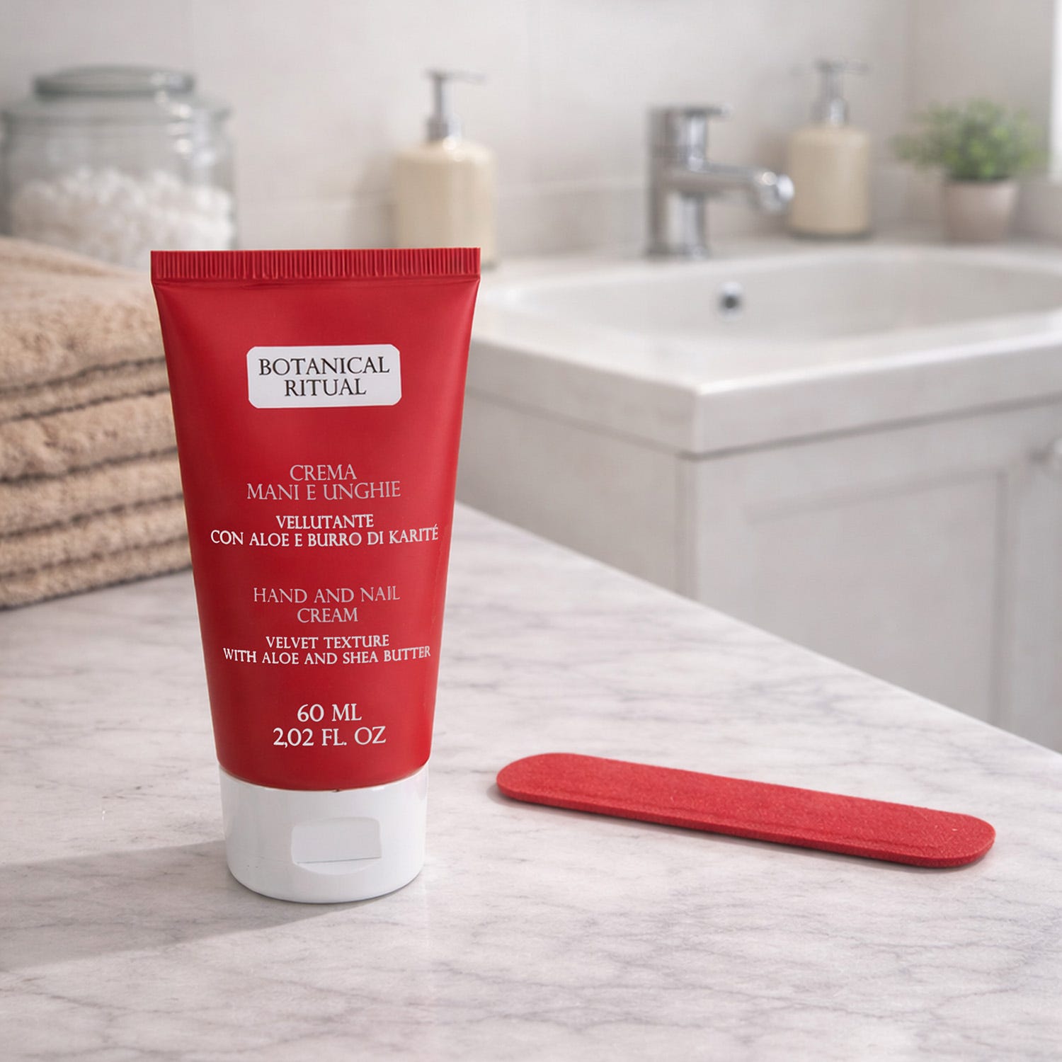 Crema mani unghie con limetta cofanetto regalo rosso