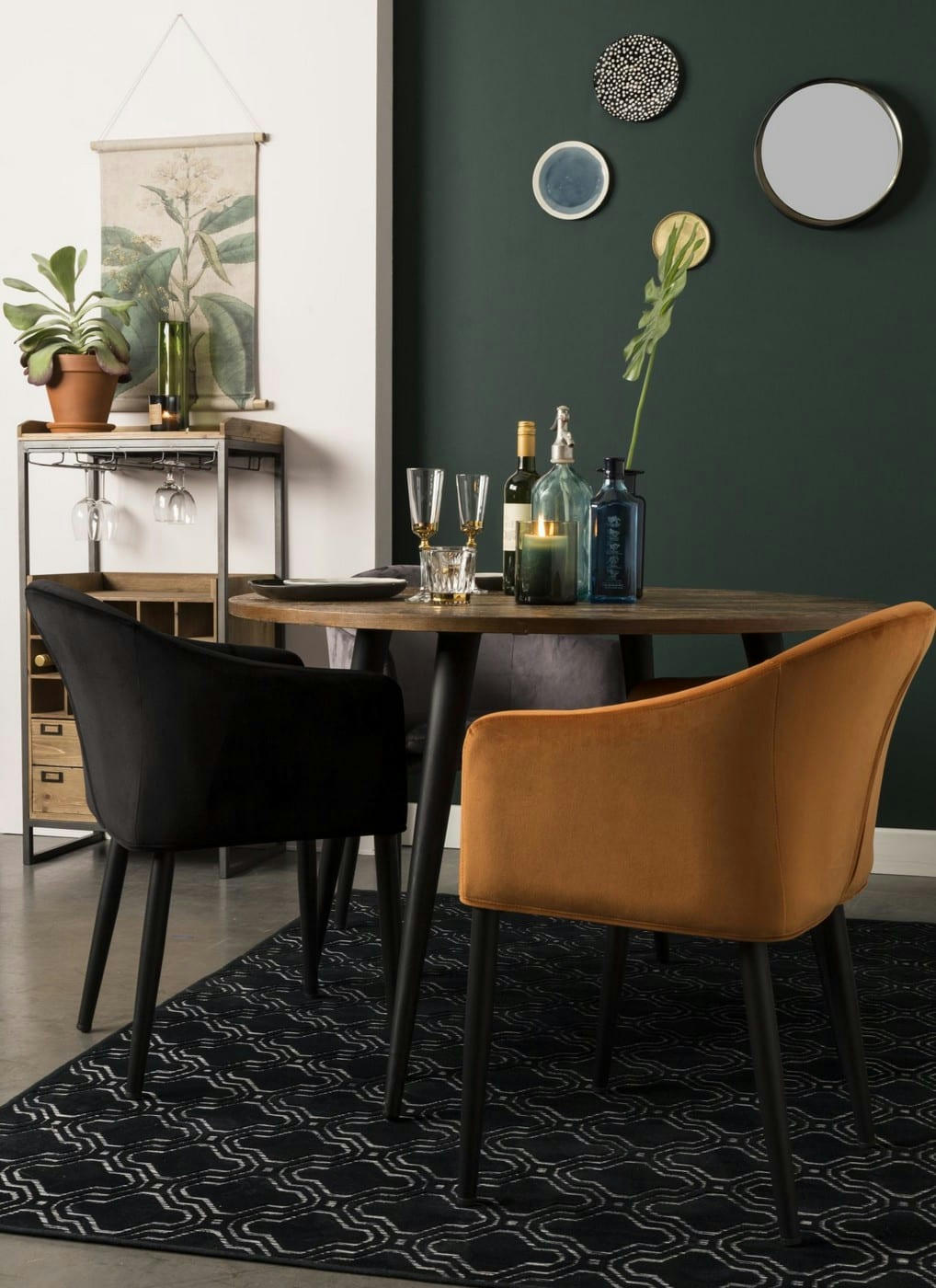COSY - Fauteuil de table en velours noir