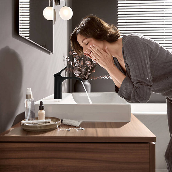 Hansgrohe Vivenis Mitigeur de lavabo 110 sans tirette ni vidage, bec cascade, noir mat (75022670)