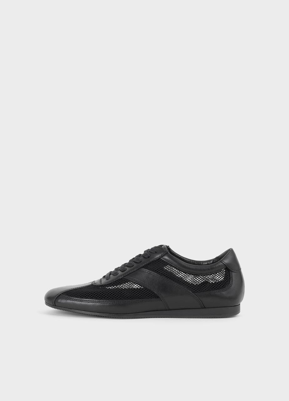Hillary Sneakers