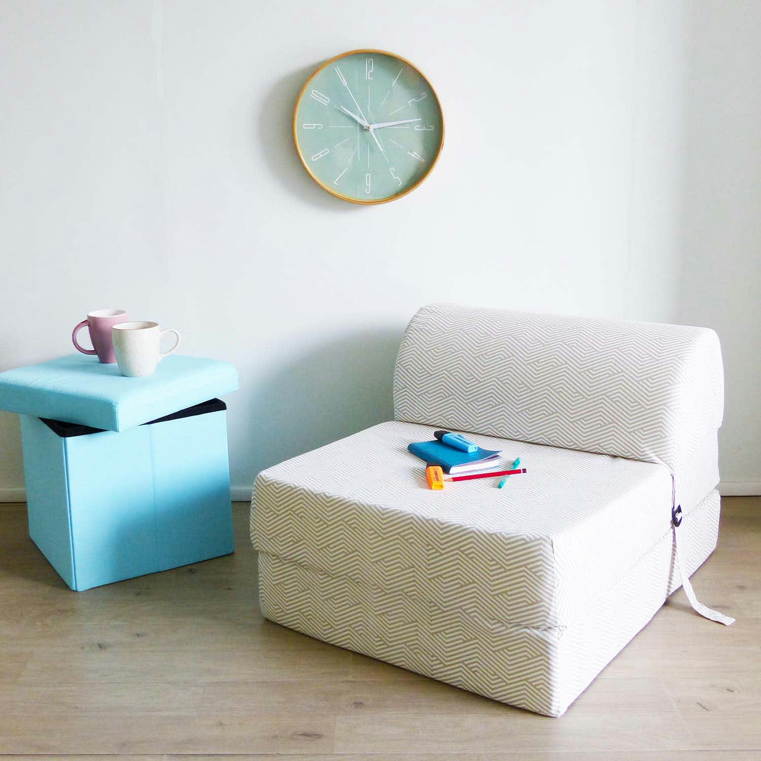 - Chauffeuse en coton chevron gris