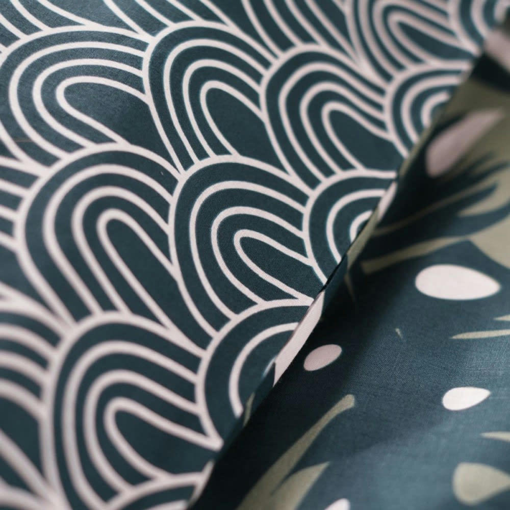 - Parure de couette 100% coton 57 fils imprimée 260x240 2 taies