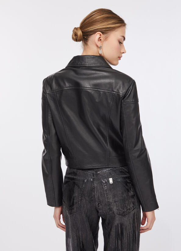Chiodo in pelle