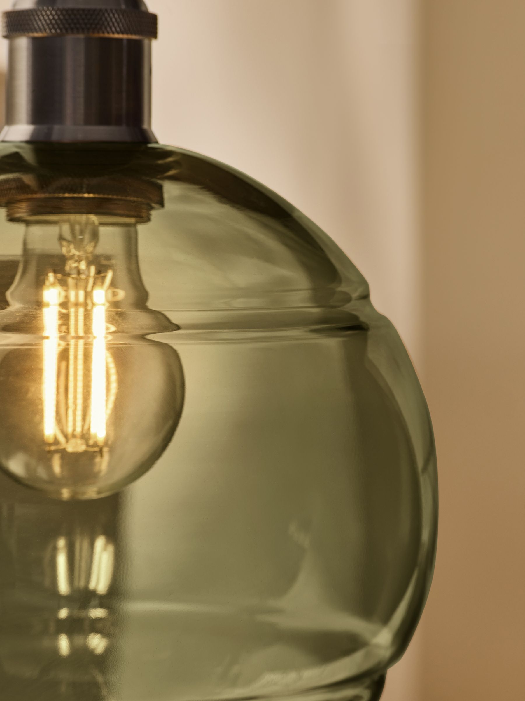 Green Mika Easyfit Glass Shade