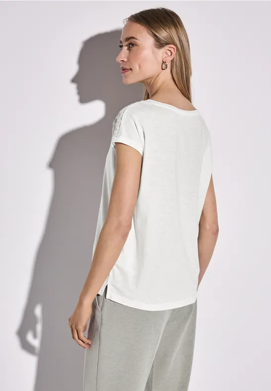 Shirt mit Spitzendetail