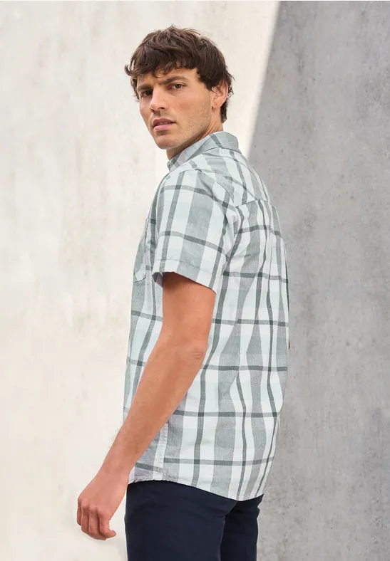 Kariertes Kurzarmhemd