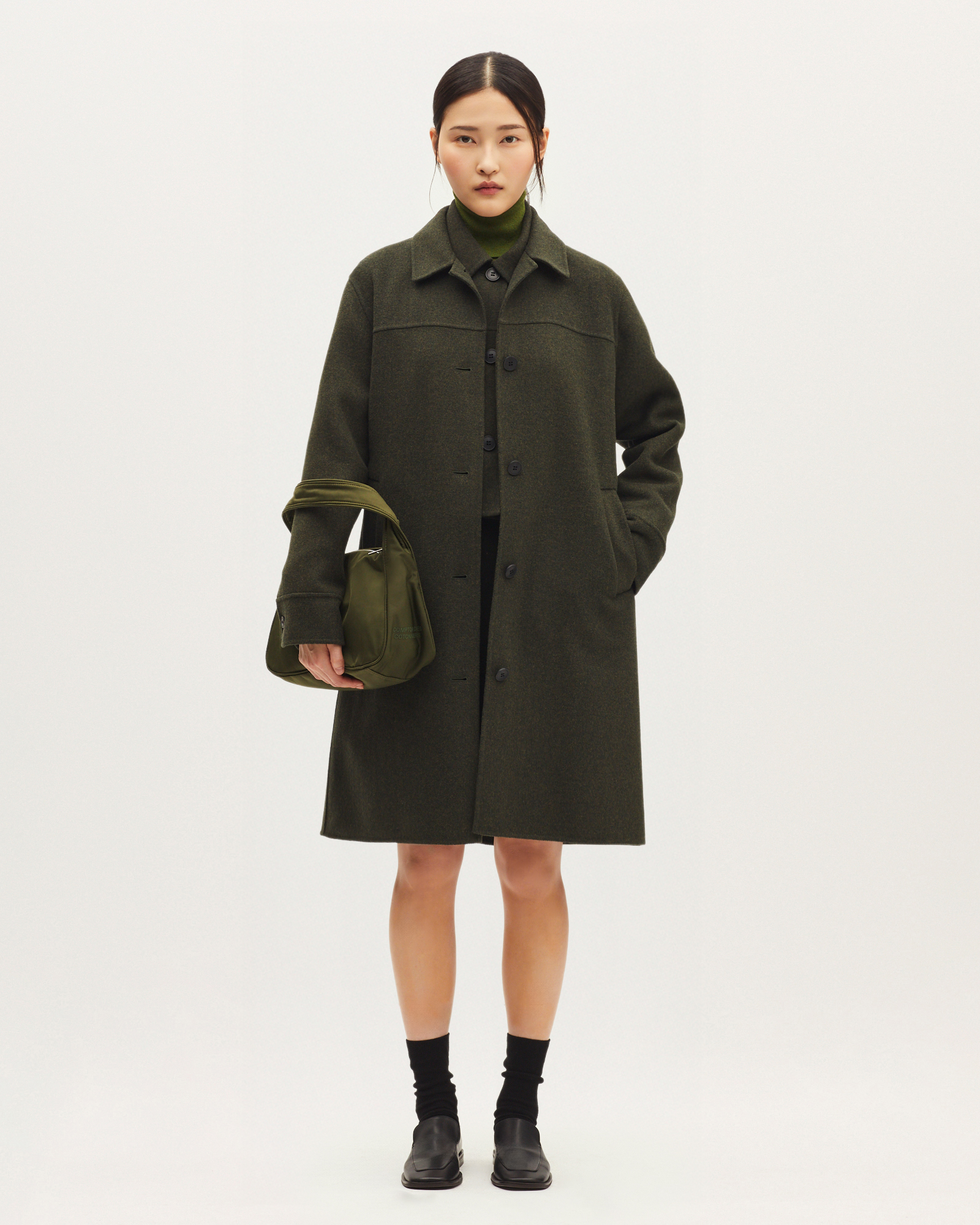 Manteau droit mi-long avec laine