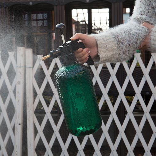 SOGA 2L Mist Water Spray Bottle with Adjustable Nozzle and Top Pump